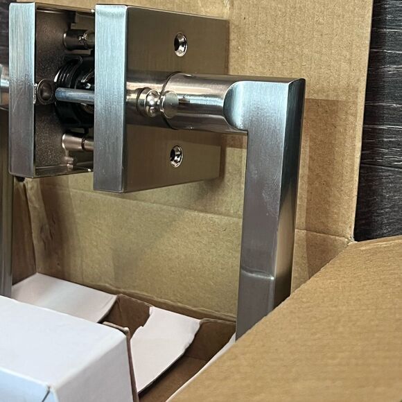 Modern Brushed Nickel Metal Interior Door Handles with Lock. Halifax Square. NIB - Picture 8 of 9